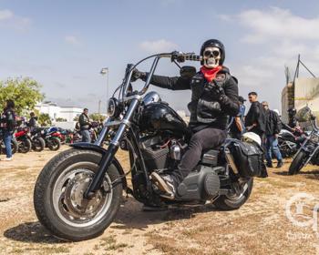 Grupo Amigos Motard’s Os Piratas celebrou 12 anos com passeio e música ao vivo
