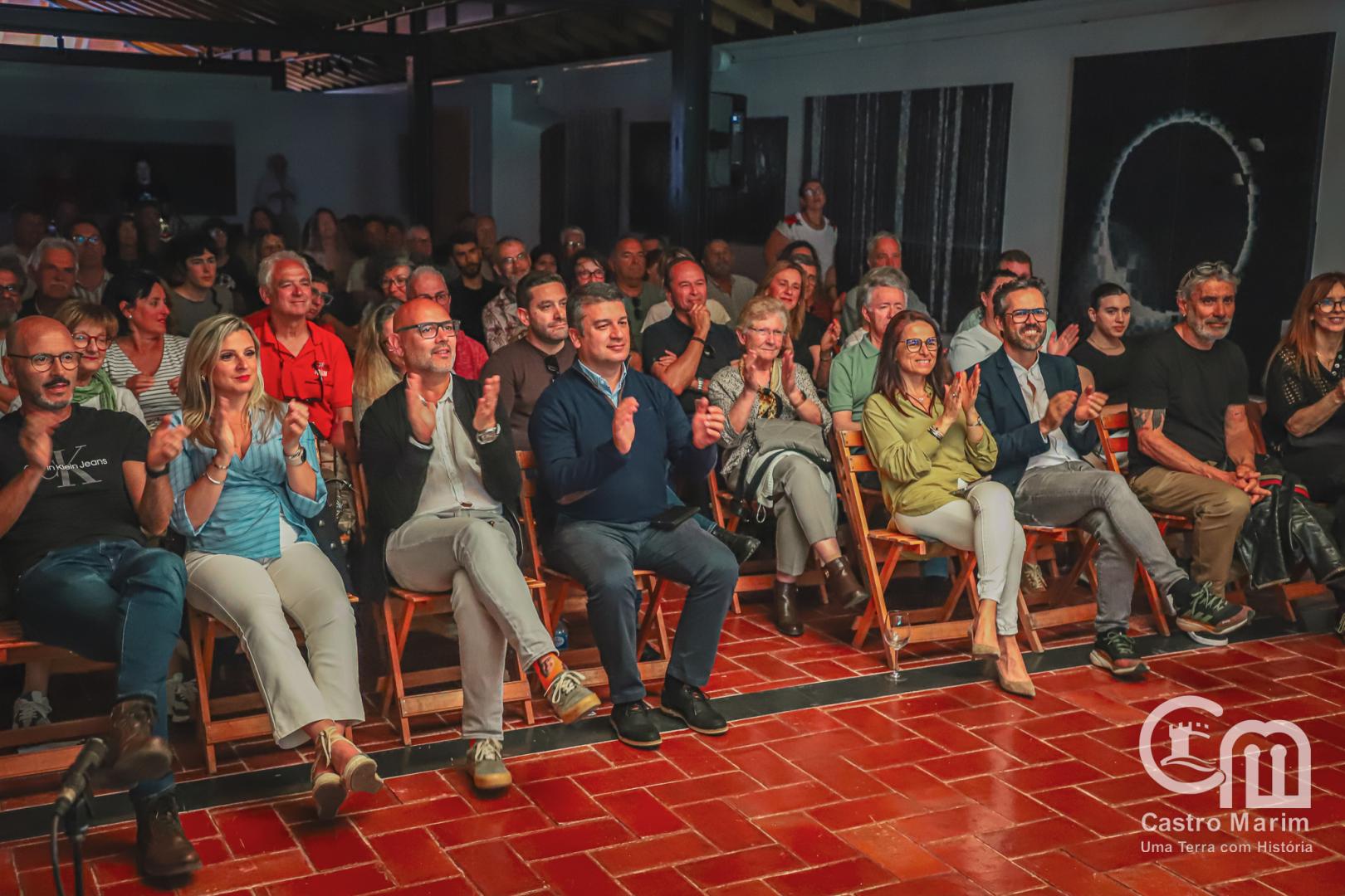 Sonoridades do sul de Portugal e do Mediterrâneo dos TerraSul com casa cheia nas “Tardes ao Sal” em Castro Marim
